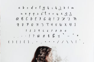 Kaliarta Script & Handwritten Font By goodigital 3