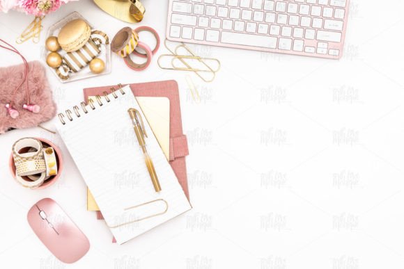 Feminine Desktop, Gold & Pink Flat Lay Gráfico Negócios Por With Love Monique