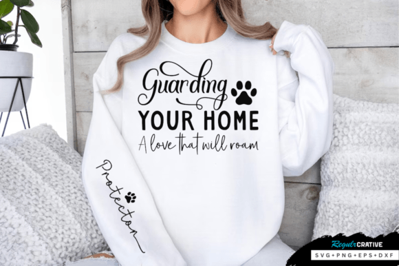 Guarding Your Home a Love That Will SVG Illustration Designs de T-shirts Par Regulrcrative