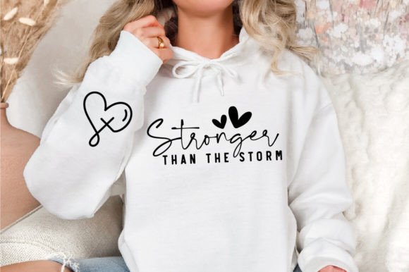 Stronger Than the Storm Sleeve SVG Desig Grafica Design di T-shirt Di DelArtCreation